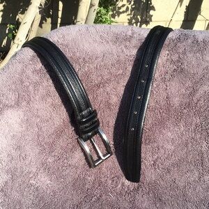 Mezlan 34/W used conditions leather belt